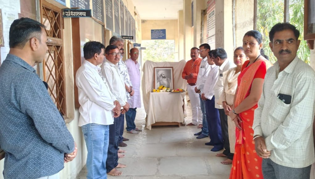 मारवड महाविद्यालयात राजे छत्रपती शिवाजी महाराज यांची जयंती साजरी.—
